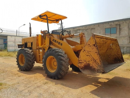 รถตักKOMATSU510 รถคันนี้เก่าญี่ปุ่น สุดยอดรถตักในตำนาน เครื่องยนต์ โคมัสสุ 4D105 ระบบส่งกำลังด้วยทอร