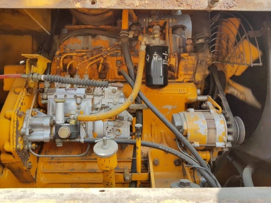 รถตักKOMATSU510 รถคันนี้เก่าญี่ปุ่น สุดยอดรถตักในตำนาน เครื่องยนต์ โคมัสสุ 4D105 ระบบส่งกำลังด้วยทอร