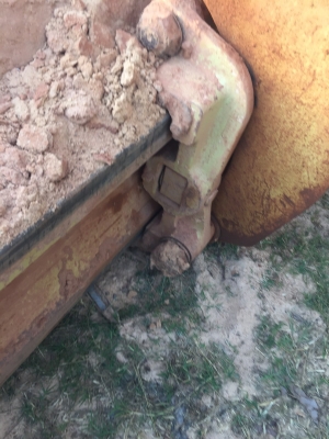 ขายรถเกรด 140H2ZK สภาพพร้อมไช้เอกสารทะเบียน ขายรถเกรด 140H2ZK สภาพพร้อมไช้เอกสารทะเบียน