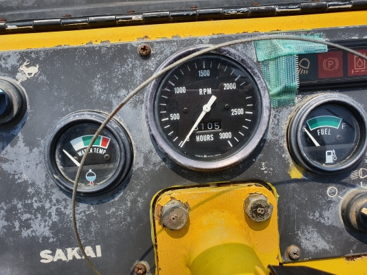 ขายรถบด5ตันSAKAIรุ่นTW500หน้าเหล็กหลังยางนำเข้าญี่ปุ่น ไม่เคยใช้งานในไทย ขับ2เพลา สภาพดีพร้อมใช้งาน 