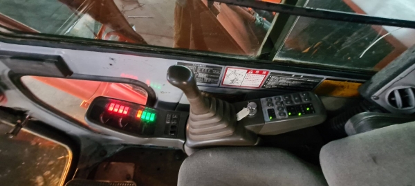 EX120-3เก่านอกติดฟิลม์ติดแอร์ให้แล้วราคา680000บาท ไฟฟ้าเต็ม สนใจโทรด่วนที่ 081-989-1989หรั่งครับ EX120-3เก่านอกติดฟิลม์ติดแอร์ให้แล้วราคา680000บาท ไฟฟ้าเต็ม สนใจโทรด่วนที่ 081-989-1989หรั่งครับ