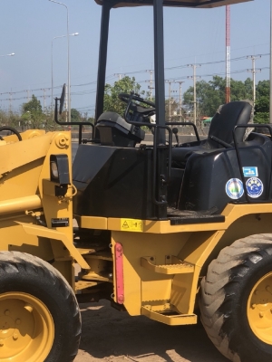ขายรถตักล้อยาง CAT 903B (เทียบเท่า WA50) ปี 2012 แขนยาวพิเศษ นำเข้าเองจากญี่ปุ่น มีVDOการทำงานครับ