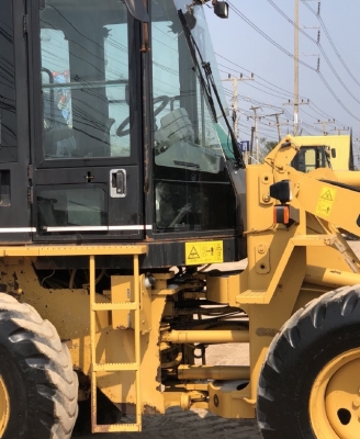 ขายรถตักล้อยาง CAT 910G (2,XXX ชั่วโมง) นำเข้าเองจากญี่ปุ่น สภาพสวยพร้อมใช้งาน มีVDOการทำงานครับ