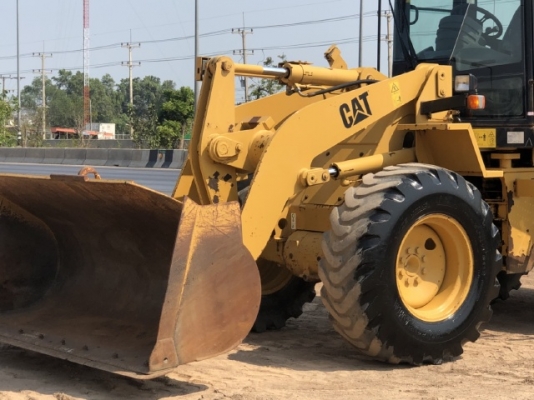 ขายรถตักล้อยาง CAT 910G (2,XXX ชั่วโมง) นำเข้าเองจากญี่ปุ่น สภาพสวยพร้อมใช้งาน มีVDOการทำงานครับ