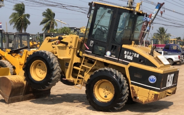 ขายรถตักล้อยาง CAT 910G (2,XXX ชั่วโมง) นำเข้าเองจากญี่ปุ่น สภาพสวยพร้อมใช้งาน มีVDOการทำงานครับ