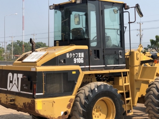 ขายรถตักล้อยาง CAT 910G (2,XXX ชั่วโมง) นำเข้าเองจากญี่ปุ่น สภาพสวยพร้อมใช้งาน มีVDOการทำงานครับ