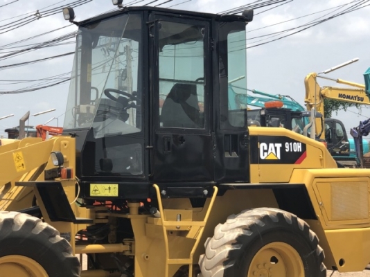 ขายรถตักล้อยาง CAT 910H (เทียบเท่า WA100-6) ปี 2010 นำเข้าเองจากญี่ปุ่น สภาพสวยพร้อมใช้ มีVDOการทำงา