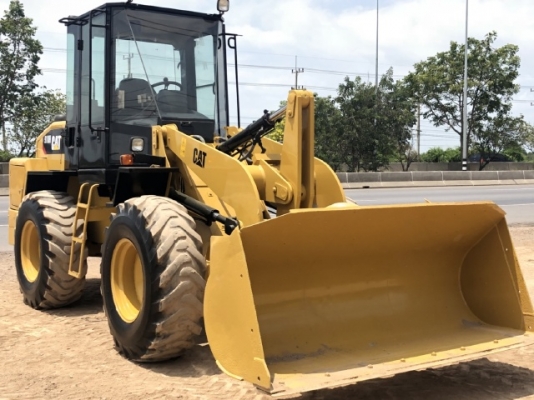 ขายรถตักล้อยาง CAT 910H (เทียบเท่า WA100-6) ปี 2010 นำเข้าเองจากญี่ปุ่น สภาพสวยพร้อมใช้ มีVDOการทำงา