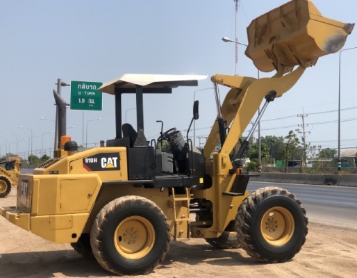 ขายรถตักล้อยาง CAT 910H (เทียบเท่า WA100-6) ปี 2012 นำเข้าเองจากญี่ปุ่น สภาพสวยพร้อมใช้งาน มีVDOการท