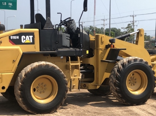 ขายรถตักล้อยาง CAT 910H (เทียบเท่า WA100-6) ปี 2012 นำเข้าเองจากญี่ปุ่น สภาพสวยพร้อมใช้งาน มีVDOการท