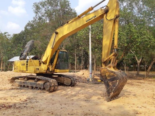 ขายด่วนร้อนใช้เงิน(450000บ.)PC200-6 ไฟฟ้าเต็ม แอรหนาว เอกสารซื้อขาย ใช้งานปกติ เจ้าของขายเอง