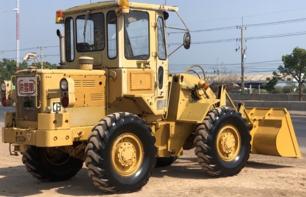 ขายรถตักล้อยาง CAT 920 (เทียบเท่า WA200) นำเข้าเองจากญี่ปุ่น สภาพสวยพร้อมใช้งาน มีVDOการทำงานครับ ขายรถตักล้อยาง CAT 920 (เทียบเท่า WA200) นำเข้าเองจากญี่ปุ่น สภาพสวยพร้อมใช้งาน มีVDOการทำงานครับ