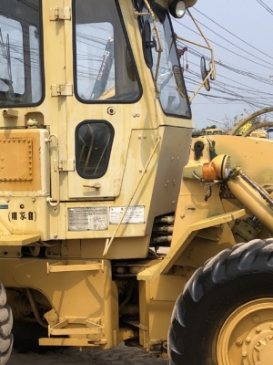 ขายรถตักล้อยาง CAT 920 (เทียบเท่า WA200) นำเข้าเองจากญี่ปุ่น สภาพสวยพร้อมใช้งาน มีVDOการทำงานครับ