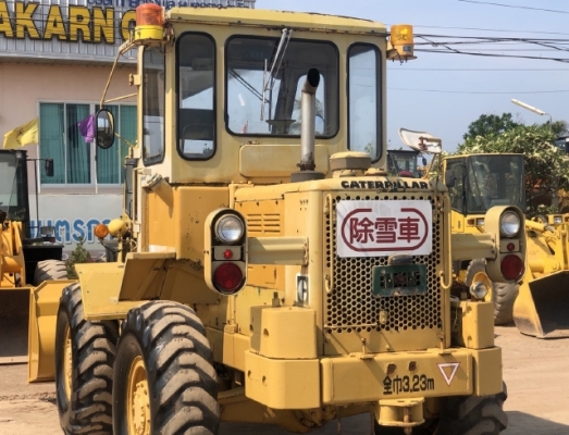 ขายรถตักล้อยาง CAT 920 (เทียบเท่า WA200) นำเข้าเองจากญี่ปุ่น สภาพสวยพร้อมใช้งาน มีVDOการทำงานครับ