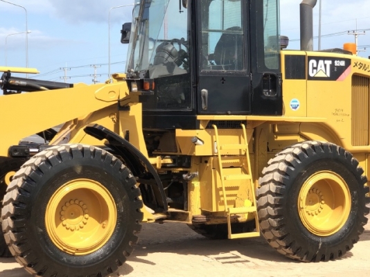 ขายรถตักล้อยาง CAT 924H แขนยาวพิเศษ นำเข้าเองจากญี่ปุ่น สภาพสวยพร้อมใช้ มีVDOการทำงานครับ