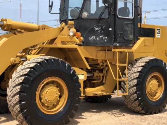 ขายรถตักล้อยาง CAT 936Z (เทียบเท่า WA300) นำเข้าเองจากญี่ปุ่น สภาพสวยพร้อมใช้ มีVDOการทำงานครับ