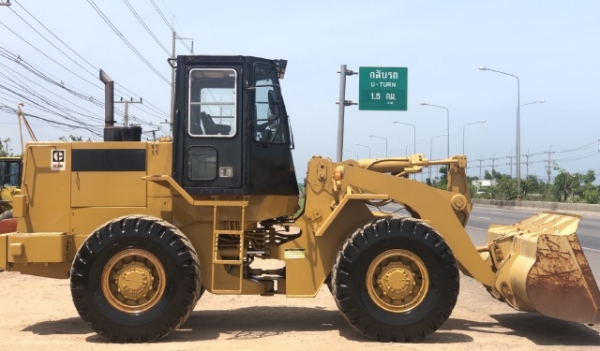 ขายรถตักล้อยาง CAT 936Z (เทียบเท่า WA300) นำเข้าเองจากญี่ปุ่น สภาพสวยพร้อมใช้ มีVDOการทำงานครับ