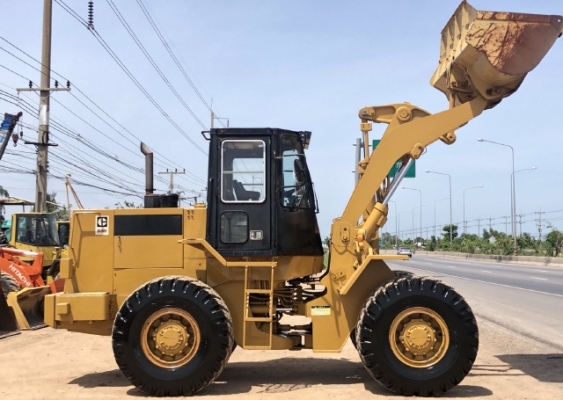 ขายรถตักล้อยาง CAT 936Z (เทียบเท่า WA300) นำเข้าเองจากญี่ปุ่น สภาพสวยพร้อมใช้ มีVDOการทำงานครับ
