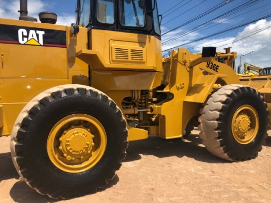 ขายรถตักล้อยาง CAT 936E นำเข้าเองจากญี่ปุ่น สภาพสวยพร้อมใช้ มีVDOการทำงานครับ