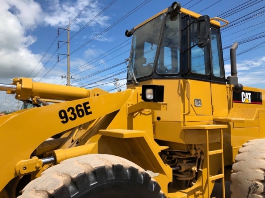 ขายรถตักล้อยาง CAT 936E นำเข้าเองจากญี่ปุ่น สภาพสวยพร้อมใช้ มีVDOการทำงานครับ