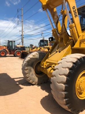ขายรถตักล้อยาง CAT 936E นำเข้าเองจากญี่ปุ่น สภาพสวยพร้อมใช้ มีVDOการทำงานครับ