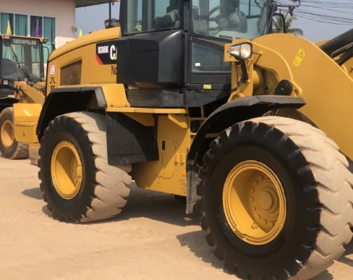 ขายรถตักล้อยาง CAT 938K (เทียบเท่า WA320-7) ปี 2015 นำเข้าเองจากญี่ปุ่น สภาพสวยพร้อมใช้งาน มีVDOการท