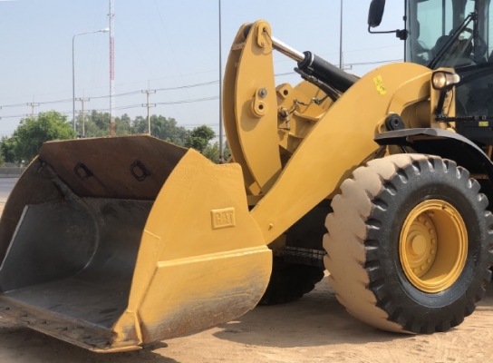 ขายรถตักล้อยาง CAT 938K (เทียบเท่า WA320-7) ปี 2015 นำเข้าเองจากญี่ปุ่น สภาพสวยพร้อมใช้งาน มีVDOการท
