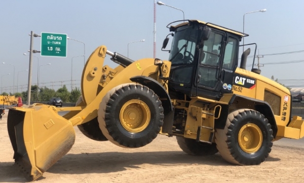 ขายรถตักล้อยาง CAT 938K (เทียบเท่า WA320-7) ปี 2015 นำเข้าเองจากญี่ปุ่น สภาพสวยพร้อมใช้งาน มีVDOการท