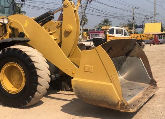 ขายรถตักล้อยาง CAT 938K (เทียบเท่า WA320-7) ปี 2015 นำเข้าเองจากญี่ปุ่น สภาพสวยพร้อมใช้งาน มีVDOการท