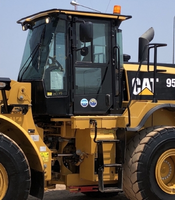 ขายรถตักล้อยาง CAT 950K (เทียบเท่า WA380-7) ปี 2015 นำเข้าเองจากญี่ปุ่น สภาพสวยพร้อมใช้งาน มีVDOการท