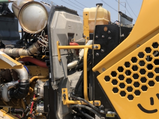 ขายรถตักล้อยาง CAT 950K (เทียบเท่า WA380-7) ปี 2015 นำเข้าเองจากญี่ปุ่น สภาพสวยพร้อมใช้งาน มีVDOการท