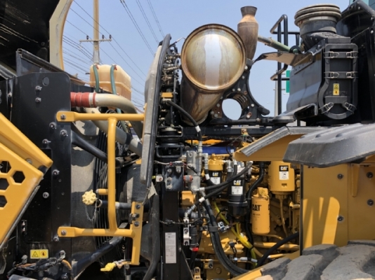 ขายรถตักล้อยาง CAT 950K (เทียบเท่า WA380-7) ปี 2015 นำเข้าเองจากญี่ปุ่น สภาพสวยพร้อมใช้งาน มีVDOการท