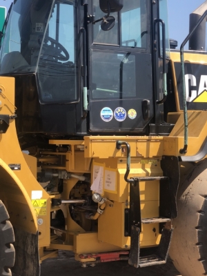 ขายรถตักล้อยาง CAT 962K ปี 2015 นำเข้าเองจากญี่ปุ่น สภาพสวยพร้อมใช้งาน มีVDOการทำงานครับ