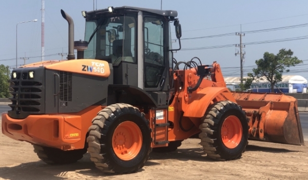 ขายรถตักล้อยาง HITACHI ZW140 (เท่าเทียบ WA200-6) ปี 2012 นำเข้าจากญี่ปุ่น มีVDOการทำงานครับ ขายรถตักล้อยาง HITACHI ZW140 (เท่าเทียบ WA200-6) ปี 2012 นำเข้าจากญี่ปุ่น มีVDOการทำงานครับ