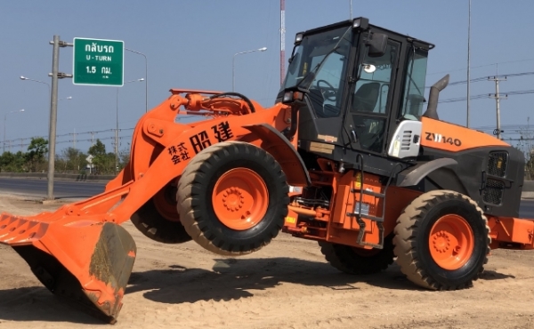 ขายรถตักล้อยาง HITACHI ZW140-5B (เท่าเทียบ WA200-7) ปี 2016 นำเข้าเองจากญี่ปุ่น มีVDOการทำงานครับ