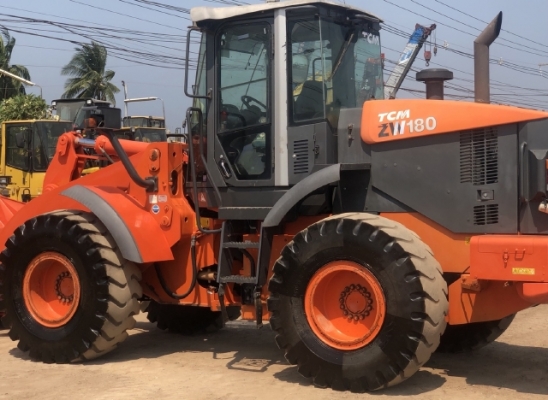 ขายรถตักล้อยาง HITACHI ZW180 ปี 2012 แขนยาวพิเศษ นำเข้าเองจากญี่ปุ่น สภาพสวยพร้อมใช้งาน มีVDOการทำงา