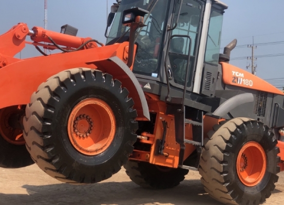 ขายรถตักล้อยาง HITACHI ZW180 ปี 2012 แขนยาวพิเศษ นำเข้าเองจากญี่ปุ่น สภาพสวยพร้อมใช้งาน มีVDOการทำงา