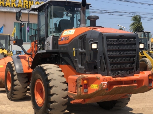 ขายรถตักล้อยาง HITACHI ZW180-5B (เทียบเท่า WA320-7) ปี 2016 นำเข้าเองจากญี่ปุ่น มีVDOการทำงานครับ