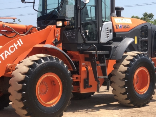 ขายรถตักล้อยาง HITACHI ZW180-5B (เทียบเท่า WA320-7) ปี 2016 นำเข้าเองจากญี่ปุ่น มีVDOการทำงานครับ
