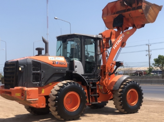 ขายรถตักล้อยาง HITACHI ZW180-5B (เทียบเท่า WA320-7) ปี 2016 นำเข้าเองจากญี่ปุ่น มีVDOการทำงานครับ