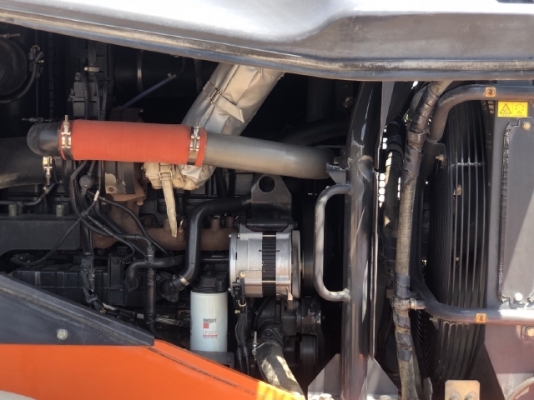 ขายรถตักล้อยาง HITACHI ZW180-5B (เทียบเท่า WA320-7) ปี 2016 นำเข้าเองจากญี่ปุ่น มีVDOการทำงานครับ