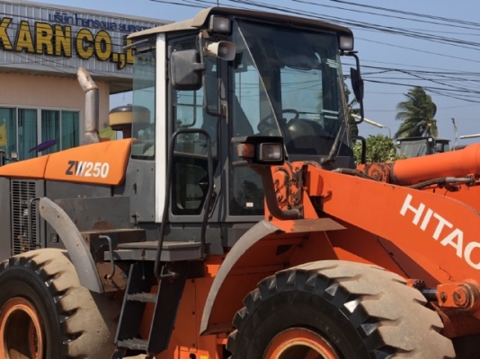 ขายรถตักล้อยาง HITACHI ZW250 (เทียบเท่า WA430-6) ปี 2012 นำเข้าเองจากญี่ปุ่น มีVDOการทำงานครับ