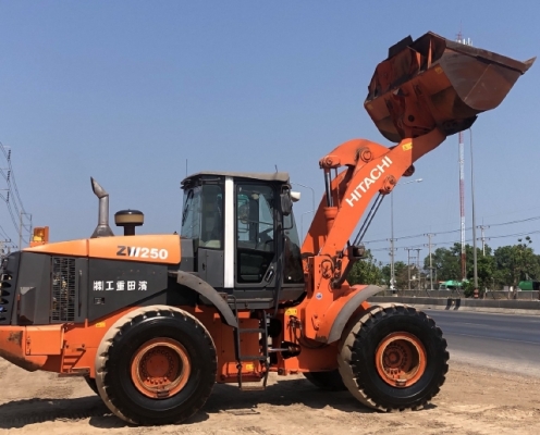 ขายรถตักล้อยาง HITACHI ZW250 (เทียบเท่า WA430-6) ปี 2012 นำเข้าเองจากญี่ปุ่น มีVDOการทำงานครับ
