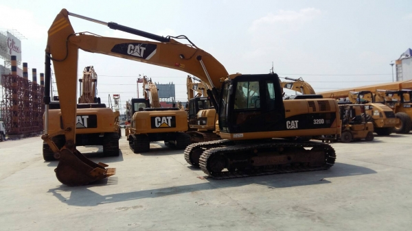 ขายรถขุดขนาด 20 ตัน CATERPILLAR,320D GC