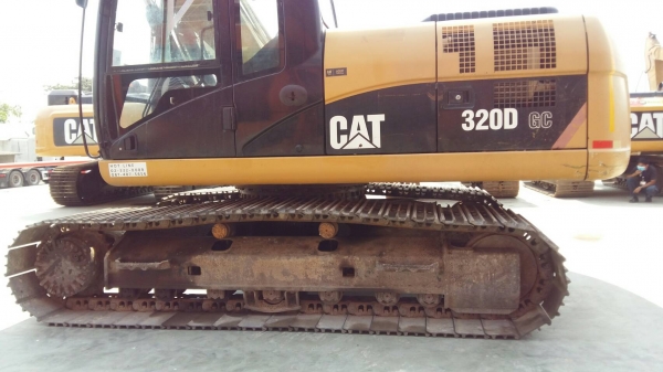 ขายรถขุดขนาด 20 ตัน CATERPILLAR,320D GC