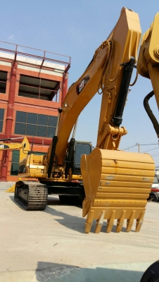 ขายรถขุดขนาด 30 ตัน CATERPILLAR,330DL