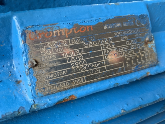 ขายชุดปั๊มน้ำหอยโข่ง Calpeda N50-160A/A made in Italyใบพัดเหล็กหล่อ พร้อมมอเตอร์ 10HP. 380V ขนาดเข้า 2.5นิ้ว ออก 2นิ้ว สภาพสวย หมุนนิ่ม พร้อมใช้งาน ราคา 14,500 บาท