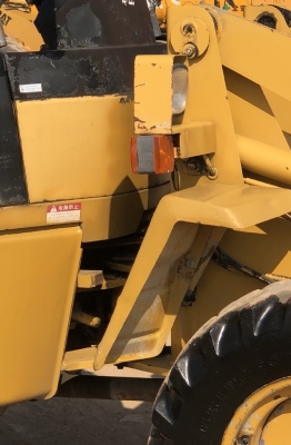 ขายรถตักล้อยาง KOMATSU WA30-5 (2,XXX ชั่วโมง) นำเข้าเองจากญี่ปุ่น สภาพสวยพร้อมใช้ มีVDOการทำงานครับ