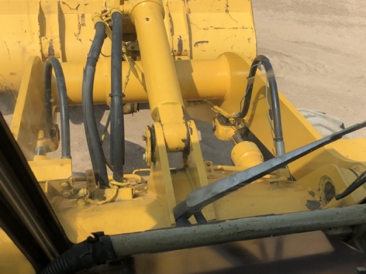 ขายรถตักล้อยาง KOMATSU WA100-1 (2,XXX ชั่วโมง) นำเข้าจากญี่ปุ่น สภาพสวยพร้อมใช้งาน มีVDOการทำงานครับ