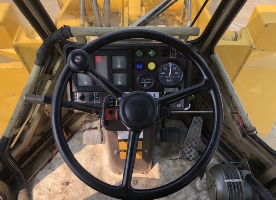 ขายรถตักล้อยาง KOMATSU WA100-1 (2,XXX ชั่วโมง) นำเข้าจากญี่ปุ่น สภาพสวยพร้อมใช้งาน มีVDOการทำงานครับ